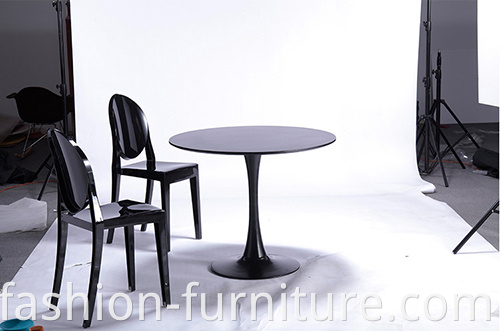 plastic dining chair